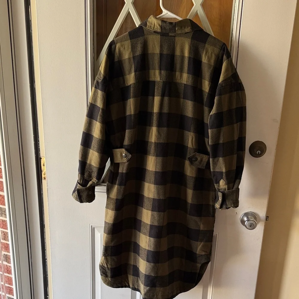 Duluth Trading Co Olive Green and Black Buffalo Plaid Long Jacket - Picture 5 of 9